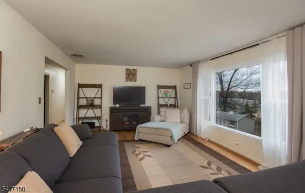 45 Blue Ridge Ave, Green Brook Twp., NJ 08812