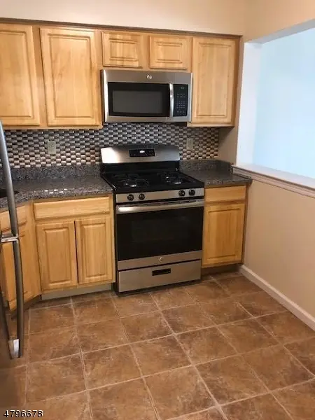 5 Mount Vernon Sq #5, Verona Twp., NJ 07044