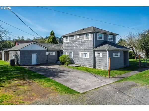 137 ADEN ST SW, Castle Rock, WA 98611