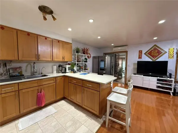 2856 West 30th ST, Brooklyn, NY 11224