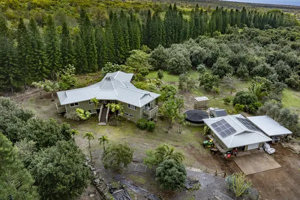 96-2264 PAULELE ST, Pahala, HI 96777