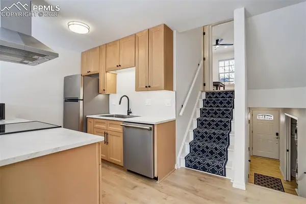 2242 Villa Rosa DR, Colorado Springs, CO 80904