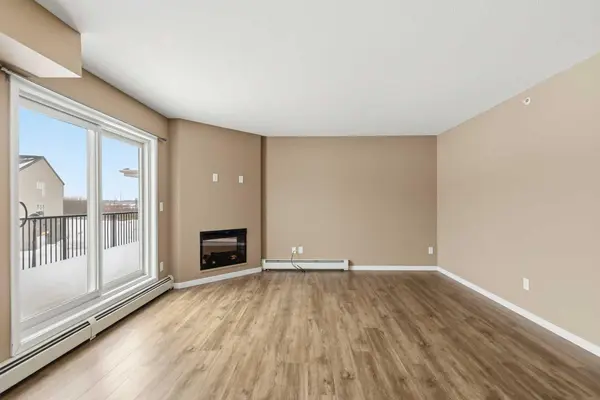 201 Abasand DR #438, Fort Mcmurray, AB T9J 1L5