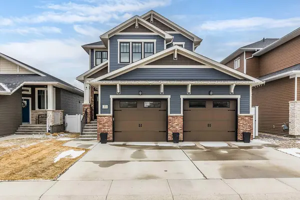 71 Hamptons CRES SE, Medicine Hat, AB T1B 0P5
