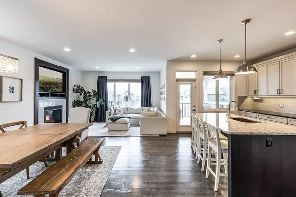 71 Hamptons CRES SE, Medicine Hat, AB T1B 0P5