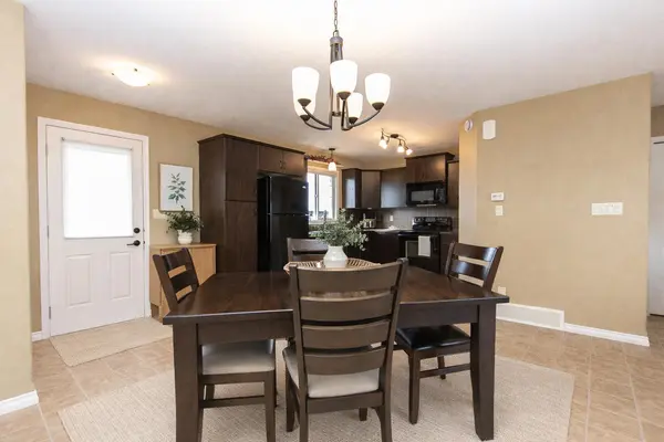 114 Redwood BLVD, Springbrook, AB T4S 0J5