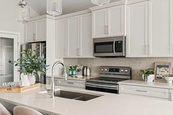 55 Fireside CIR #106, Cochrane, AB T4C 2P5