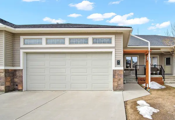 42 Stromsay Gate, Carstairs, AB T0M 0N0