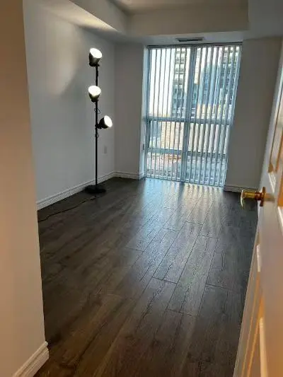 26 Olive AVE #902, Toronto C14, ON M2N 7G7