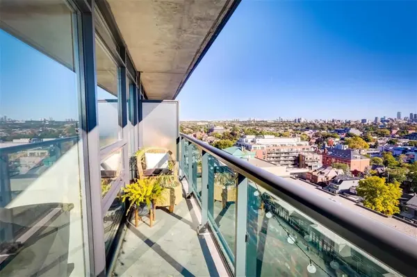 36 Lisgar ST #2111E, Toronto C01, ON M4T 2B7