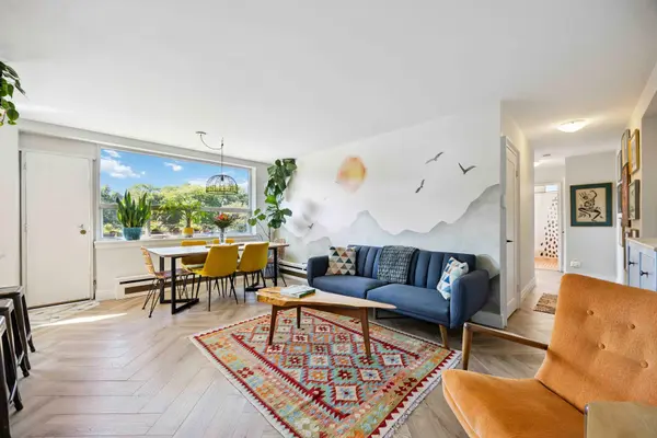 57 Neptune DR #103, Toronto C04, ON M6A 1X2