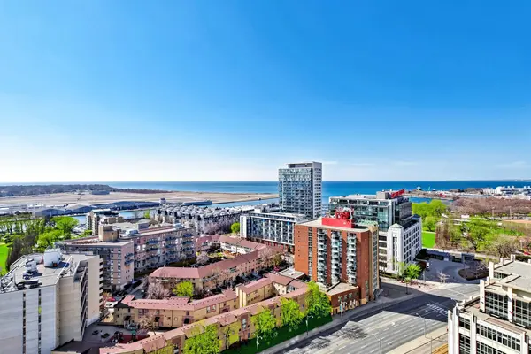 600 Fleet ST #2209, Toronto C01, ON M5V 1B7