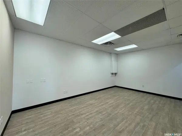 700 Victoria AVENUE, Regina, SK S4N 0R3