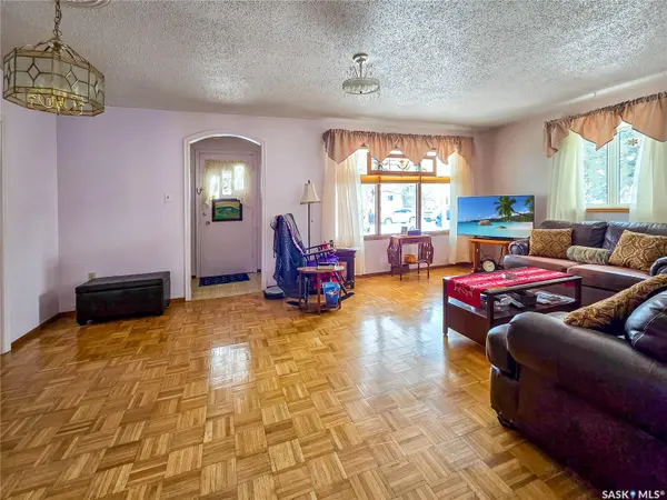 345 Company AVENUE S, Fort Qu'appelle, SK S0G 1S0