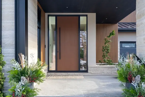 540 Patricia DR, Oakville, ON L6K 1M2