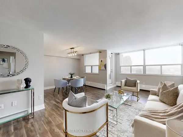 551 The West Mall N/A #702, Toronto W08, ON M9C 1G7