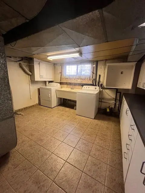 79 Sun Row DR, Toronto W09, ON M9P 3H9