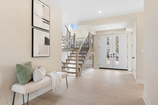 15 Briggs AVE, Country Place - Pineglen - Crestview And Area, ON K2E 6W5