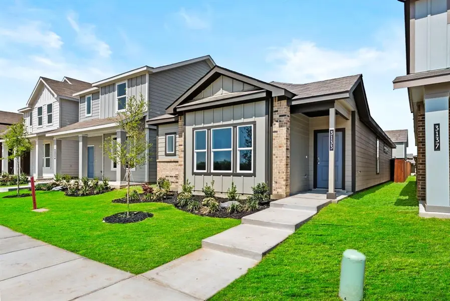 3133 Maple Orchard Lane, Fort Worth, TX 76140
