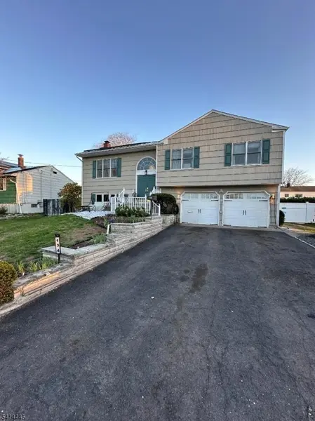 134 Benart Pl, Middlesex Boro, NJ 08846