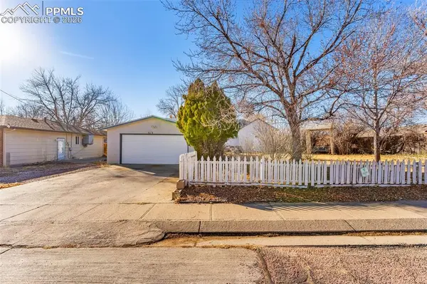 613 Barrett AVE, Canon City, CO 81212
