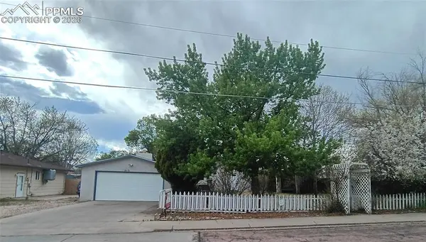 613 Barrett AVE, Canon City, CO 81212