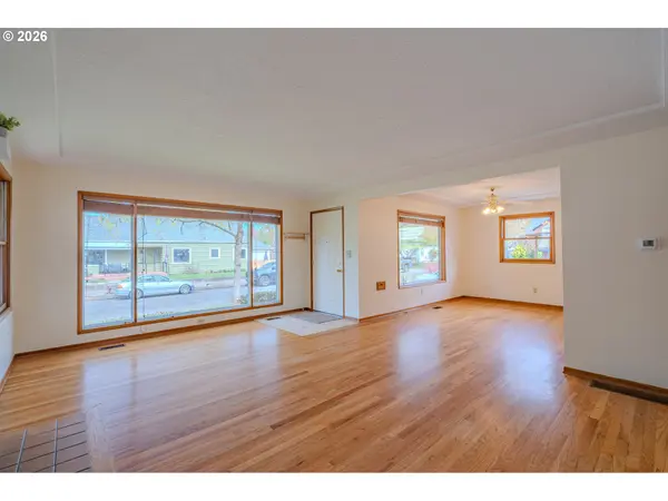 5026 SE INSLEY ST, Portland, OR 97206