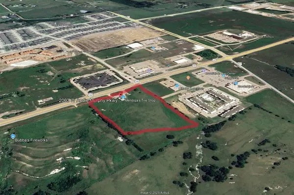 2003 W Audie Murphy Parkway, Farmersville, TX 75442