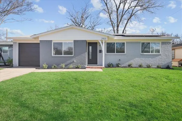 2903 Lowell Drive, Irving, TX 75062