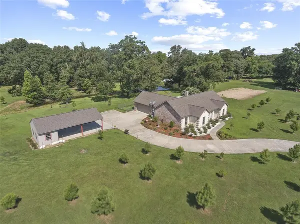 244 CR 2321, Pittsburg, TX 75686