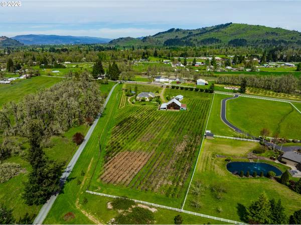 34386 MATHEWS RD, Eugene, OR 97405