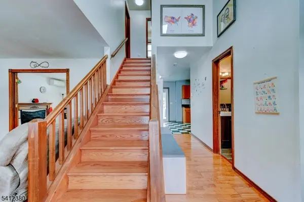 101 Race Track Ci, Montague Twp., NJ 07827