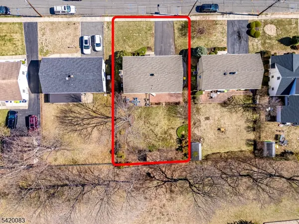 345 Clinton Ave, North Plainfield Boro, NJ 07063