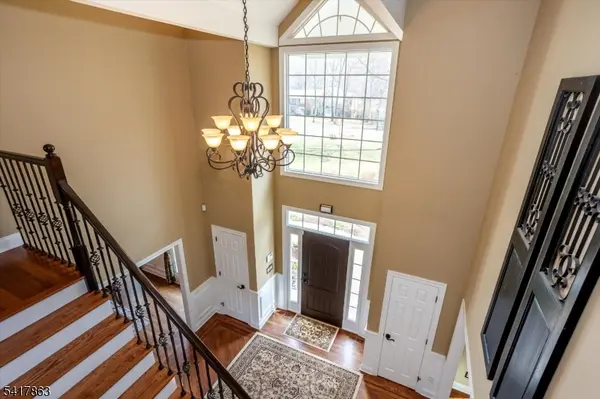 5 Green Hill Rd, Chester Twp., NJ 07930