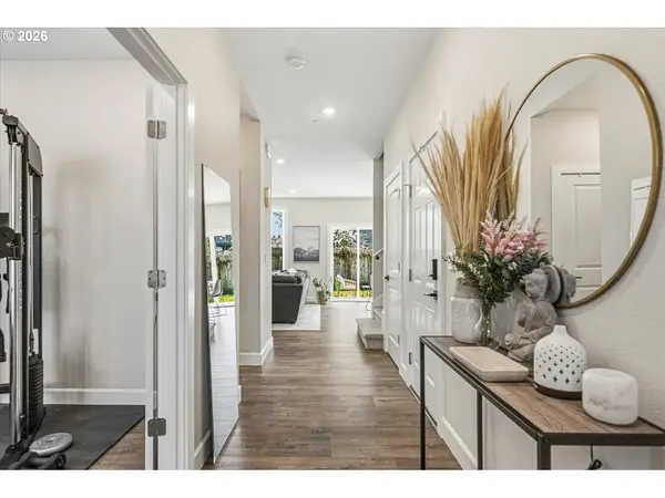 2059 SE 176TH AVE, Portland, OR 97233