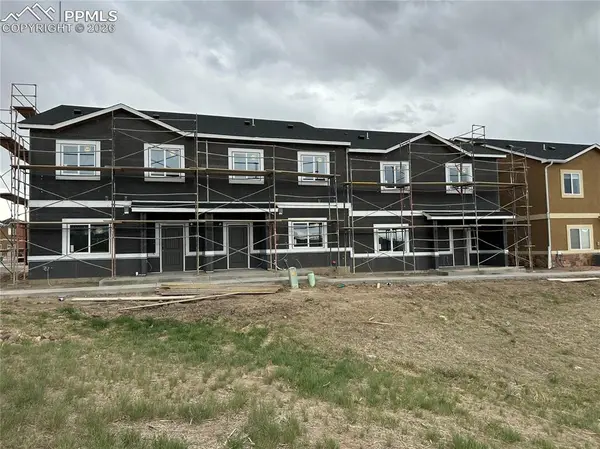7862 Carrside GRV, Colorado Springs, CO 80951
