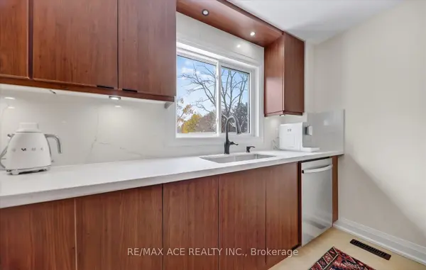 100 Brimwood BLVD, Toronto E07, ON M1V 1C2