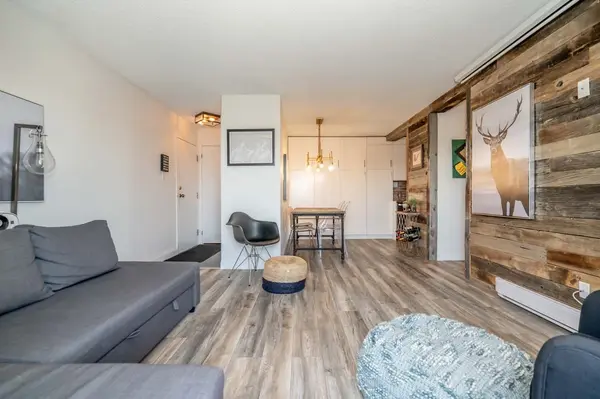 171 Edgehill DR #F11, Barrie, ON L4N 1L9