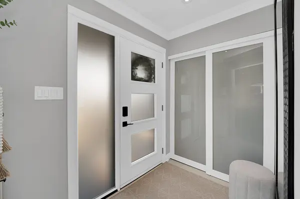 269 Glenwood CRES W, Caledon, ON L7E 1Z5