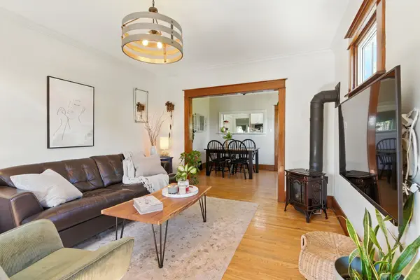 119 Port Robinson RD, Pelham, ON L0S 1E0