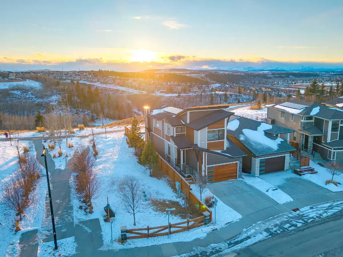 99 Precedence HL, Cochrane, AB T4C 2T6