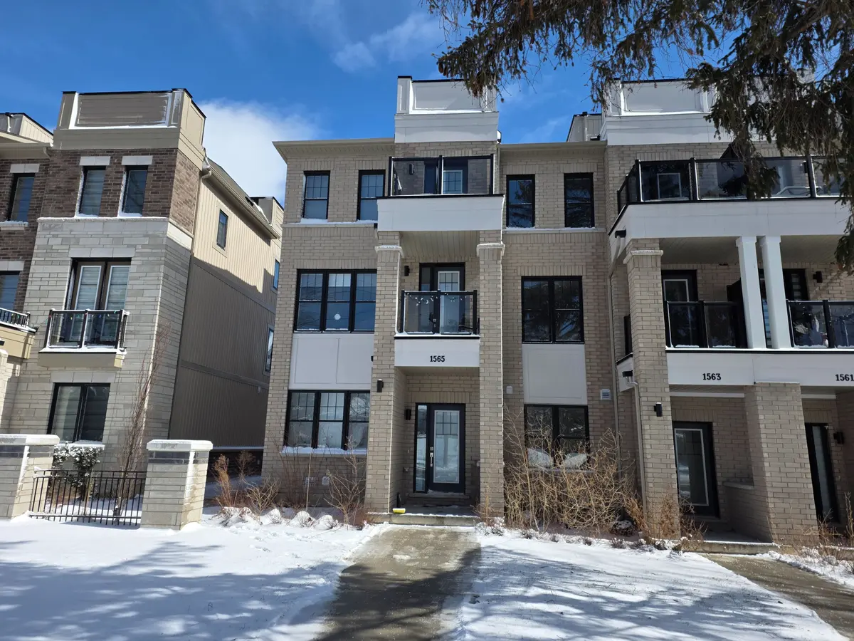 1565 Green RD, Clarington, ON L1C 7E5