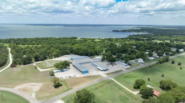 8034 Fm 513 S, Lone Oak, TX 75453