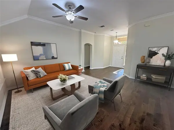 9704 Pinewood Drive, Denton, TX 76207