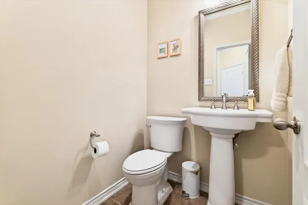 2032 Oklahoma Avenue, Plano, TX 75074