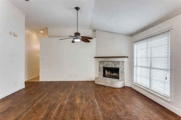 7628 Arbor Ridge Court, Fort Worth, TX 76112