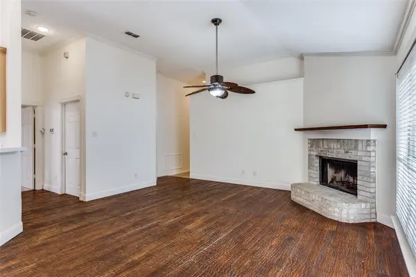 7628 Arbor Ridge Court, Fort Worth, TX 76112