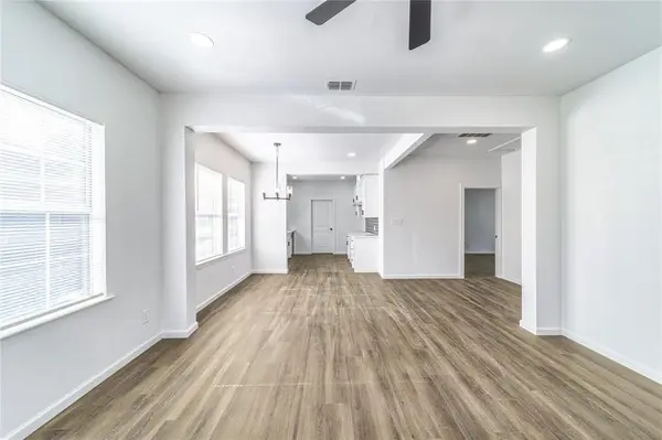 1014 Sycamore Avenue, Corsicana, TX 75110