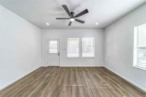 1014 Sycamore Avenue, Corsicana, TX 75110