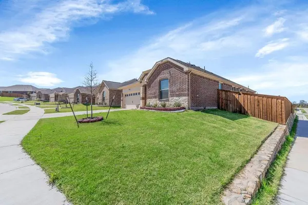 1321 Lazy Grove Drive, Anna, TX 75409